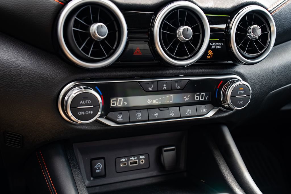 Certified 2025 Nissan Sentra SR w/ SR Premium Package image 18