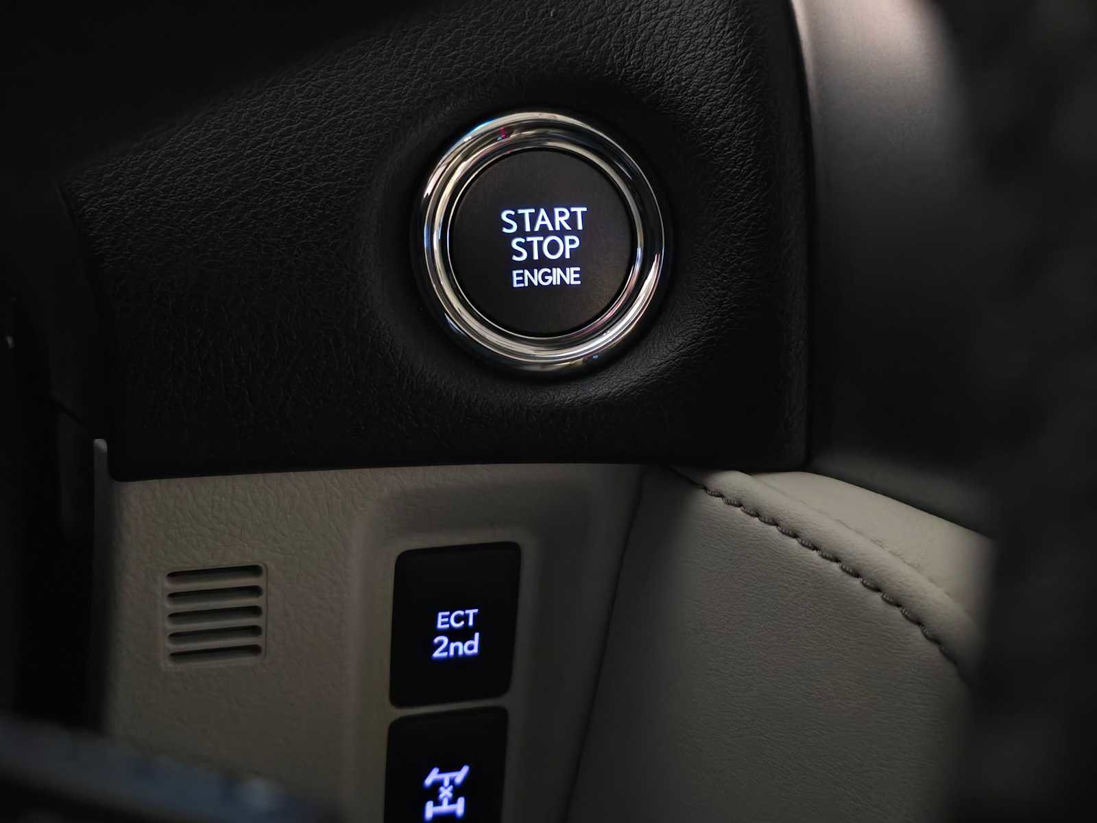 Used 2023 Lexus GX 460 Premium w/ Premium Plus Package image 32