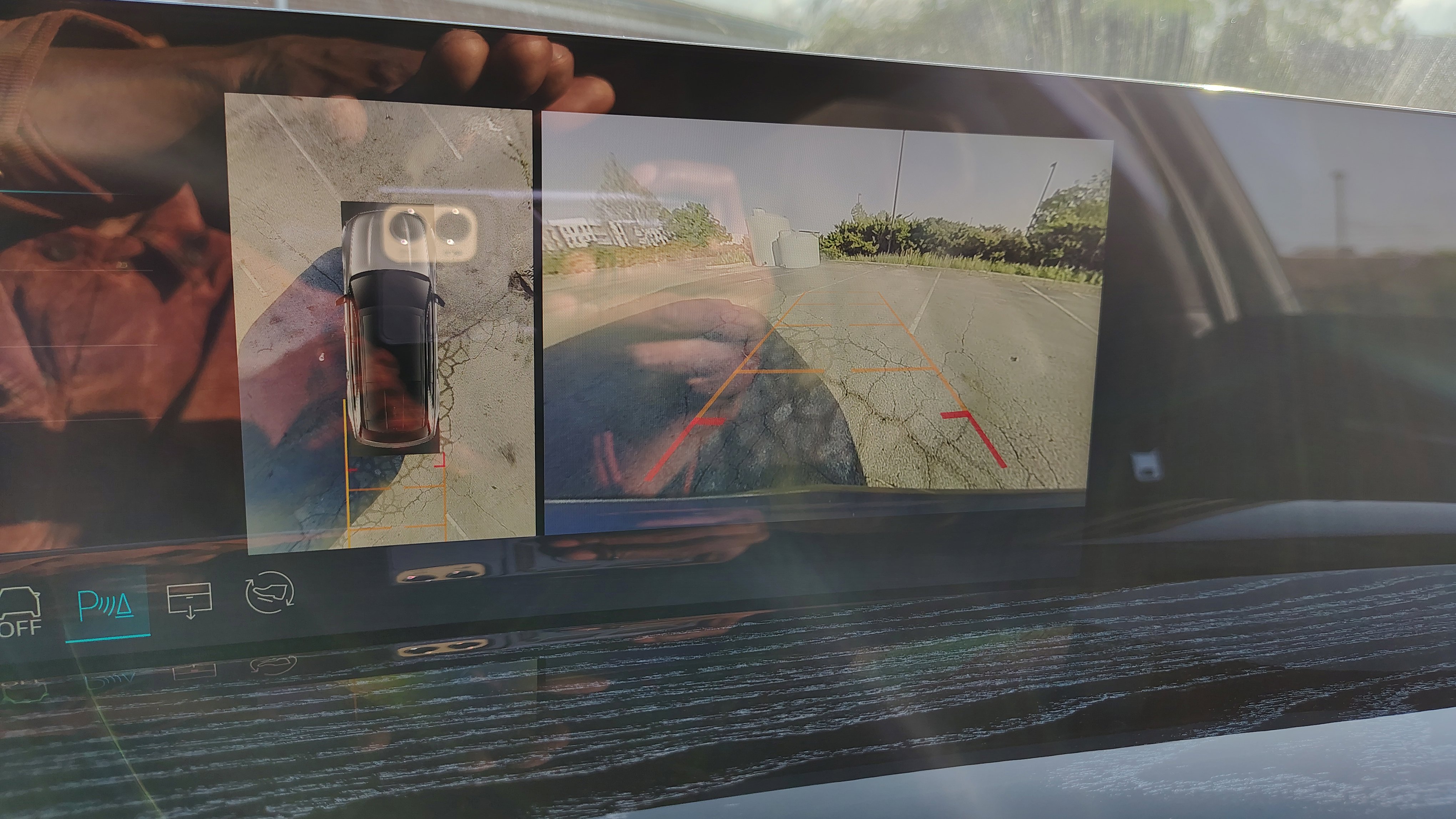 New 2025 Cadillac Escalade IQ Luxury 1 image 23