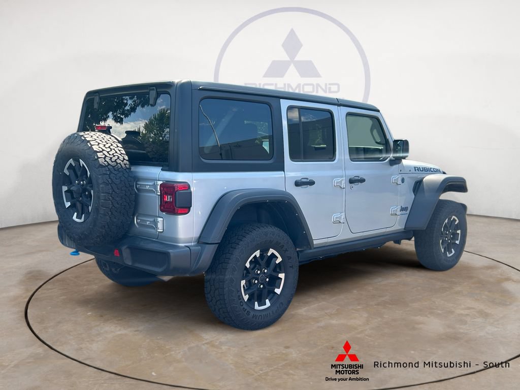 Used 2024 Jeep Wrangler Unlimited Rubicon 4xe AWD/4WD image 3