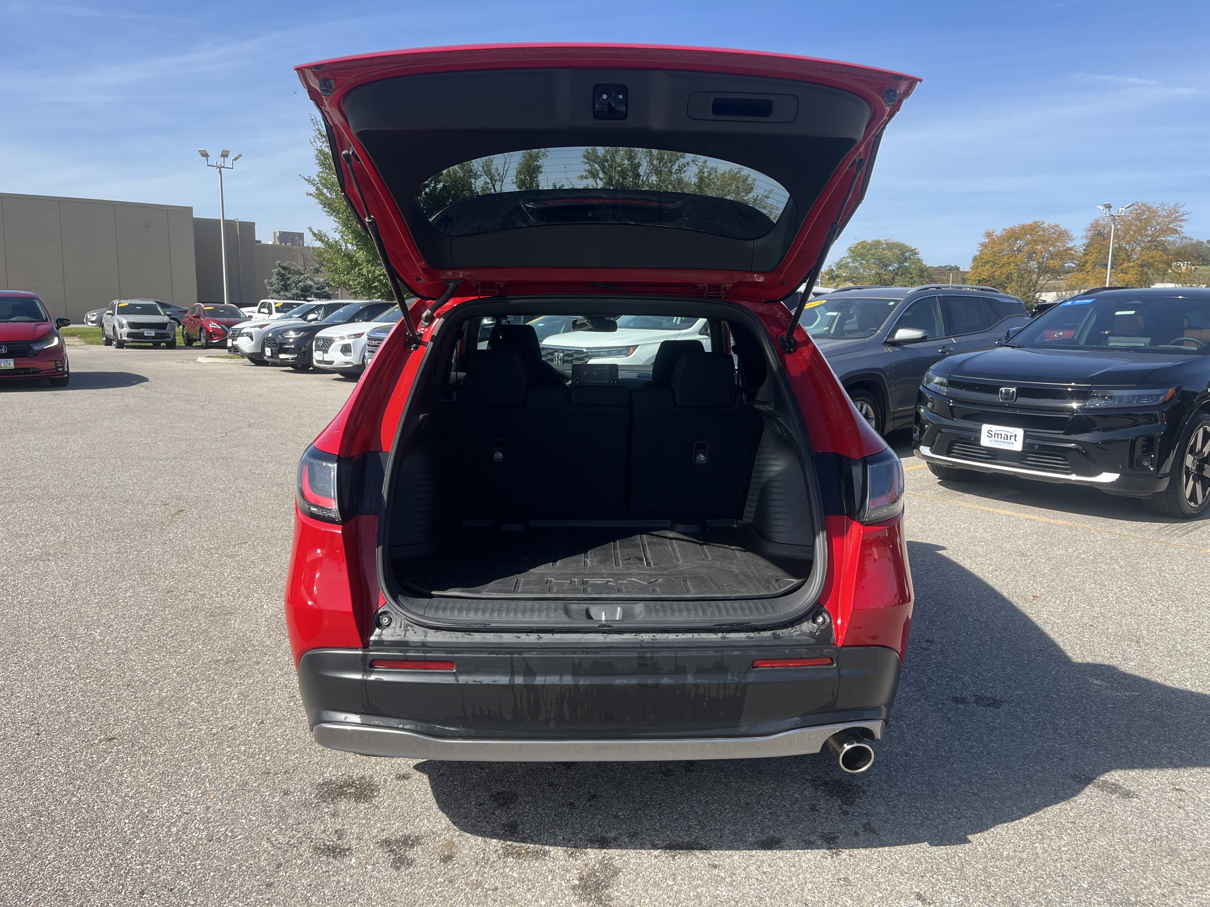 Certified 2025 Honda HR-V Sport image 11