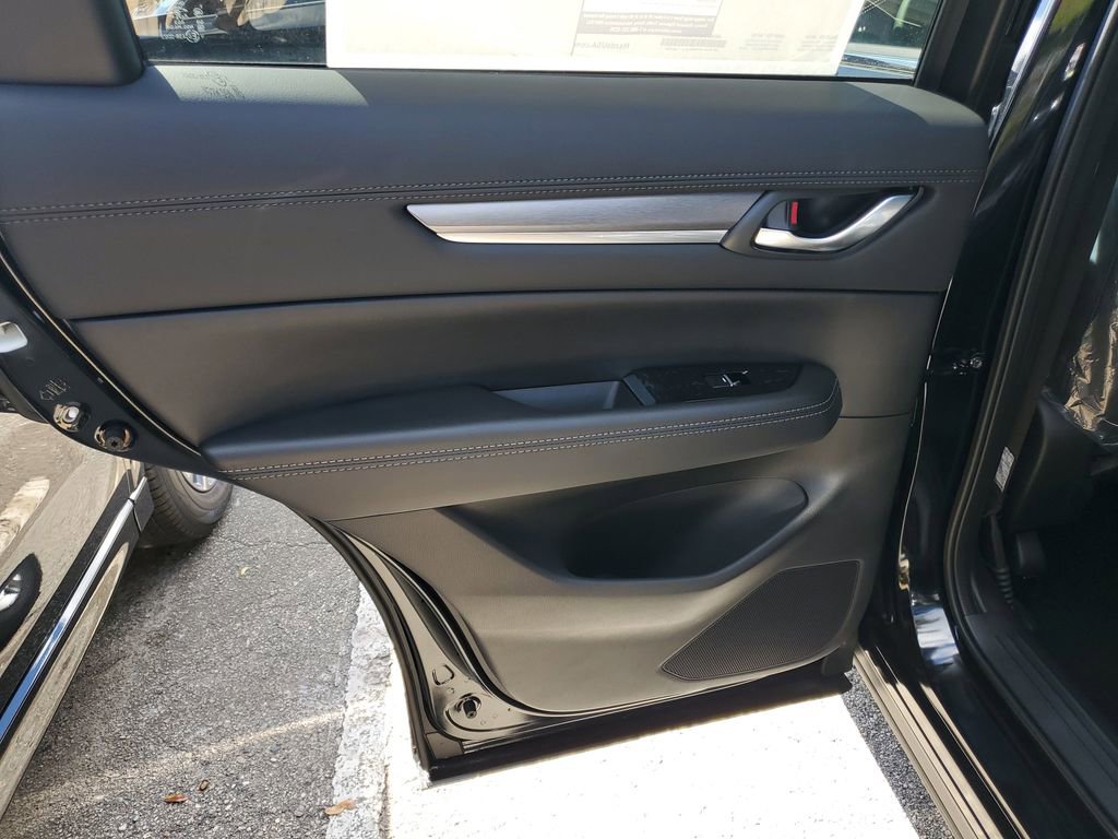 New 2025 MAZDA CX-5 AWD 2.5 S w/ Premium Plus Pkg image 11