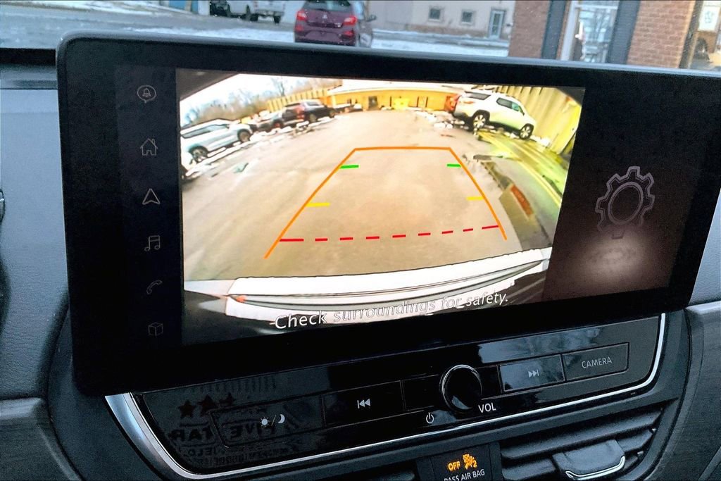 Used 2023 Nissan Altima 2.5 SV w/ SV Premium Package image 20