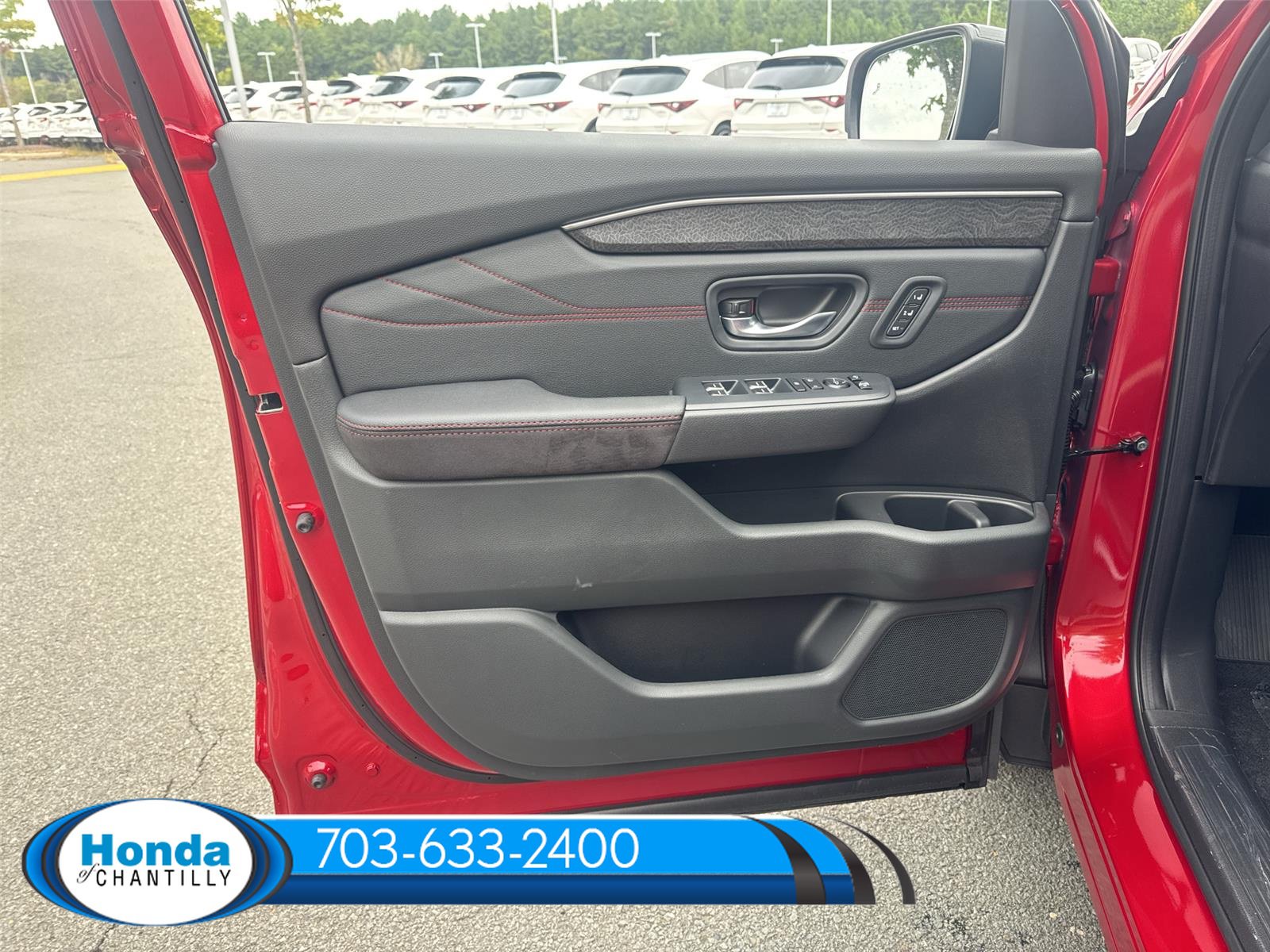 New 2026 Honda Pilot Black Edition image 25