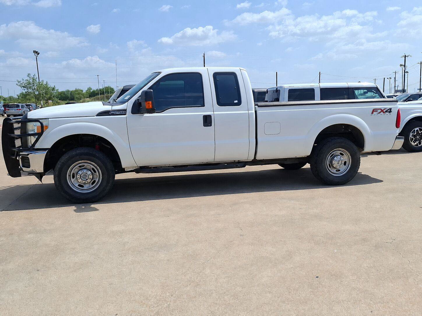 Used 2015 Ford F250 XL w/ Power Equipment Group AWD/4WD image 7