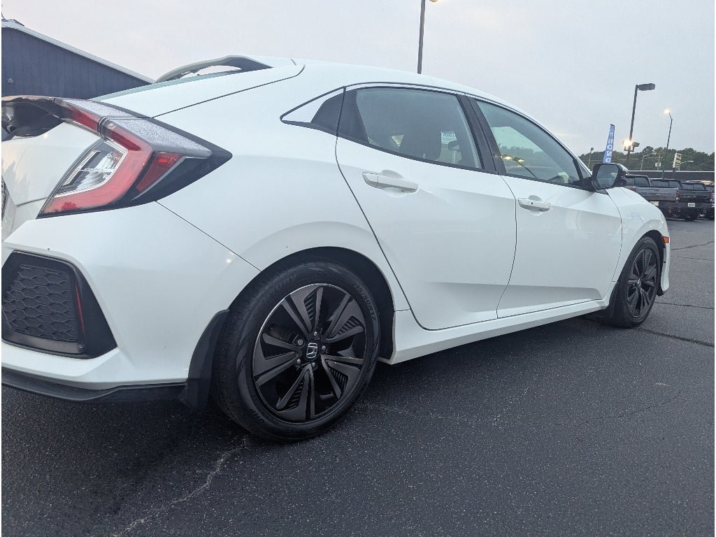 Used 2018 Honda Civic EX image 3