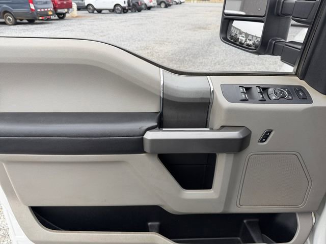 Used 2020 Ford F250 XLT w/ XLT Premium Package image 11