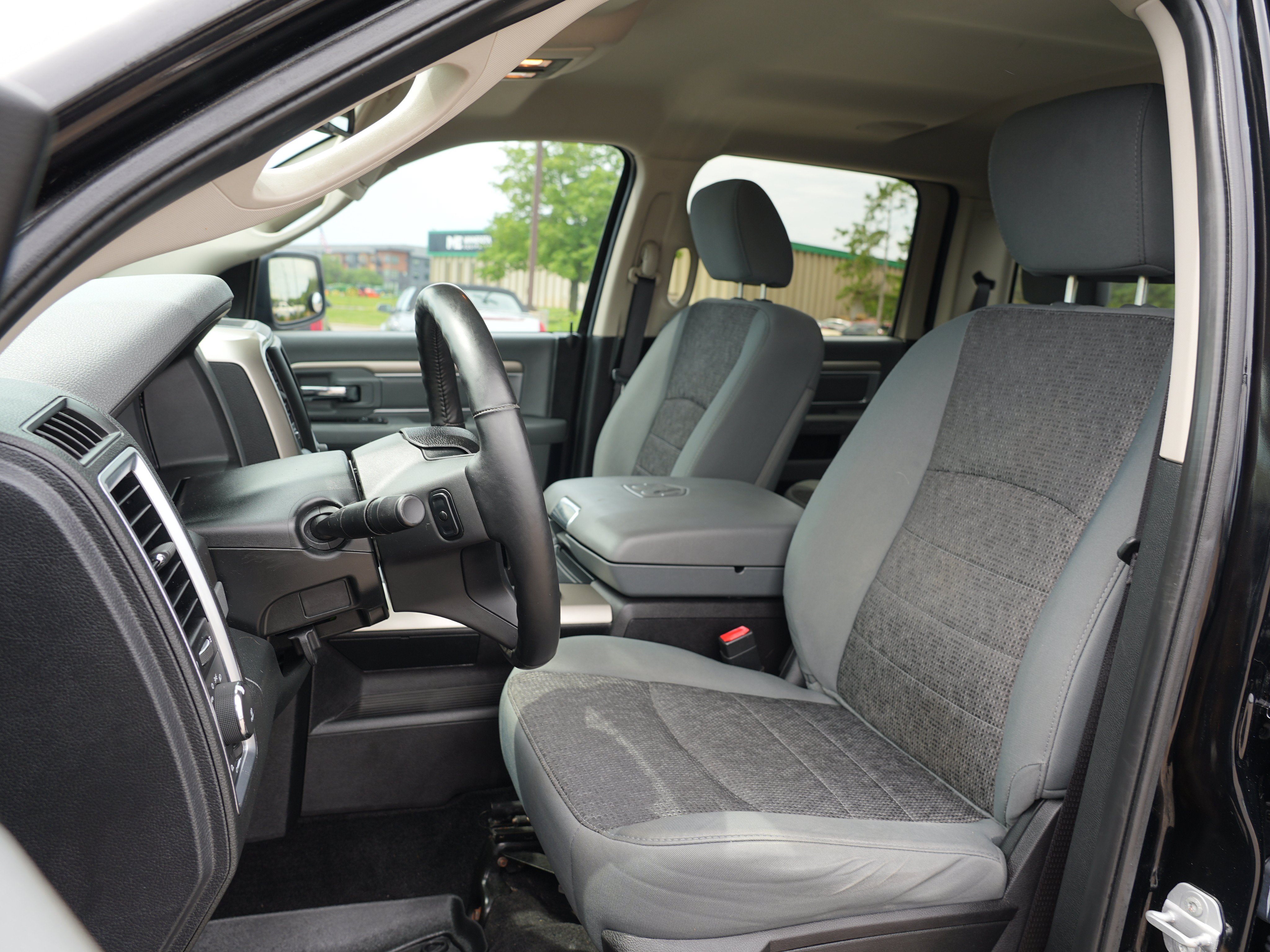 Used 2014 RAM 1500 Big Horn AWD/4WD image 12