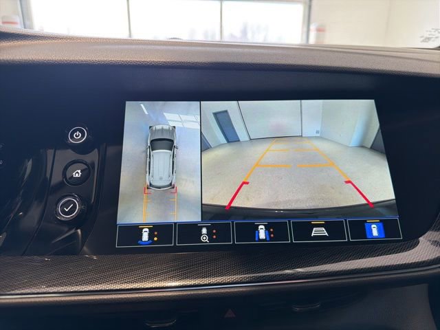 Certified 2022 Buick Envision Essence w/ Technology Package I FWD image 23