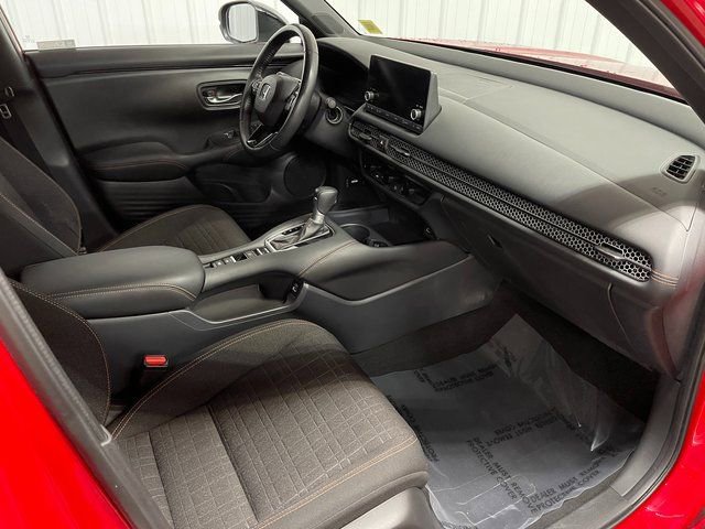 Used 2023 Honda HR-V Sport image 18
