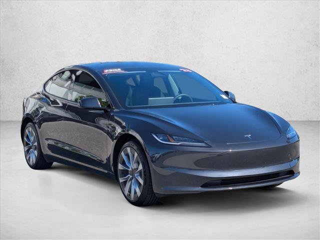 Used 2025 Tesla Model 3 Long Range RWD image 3