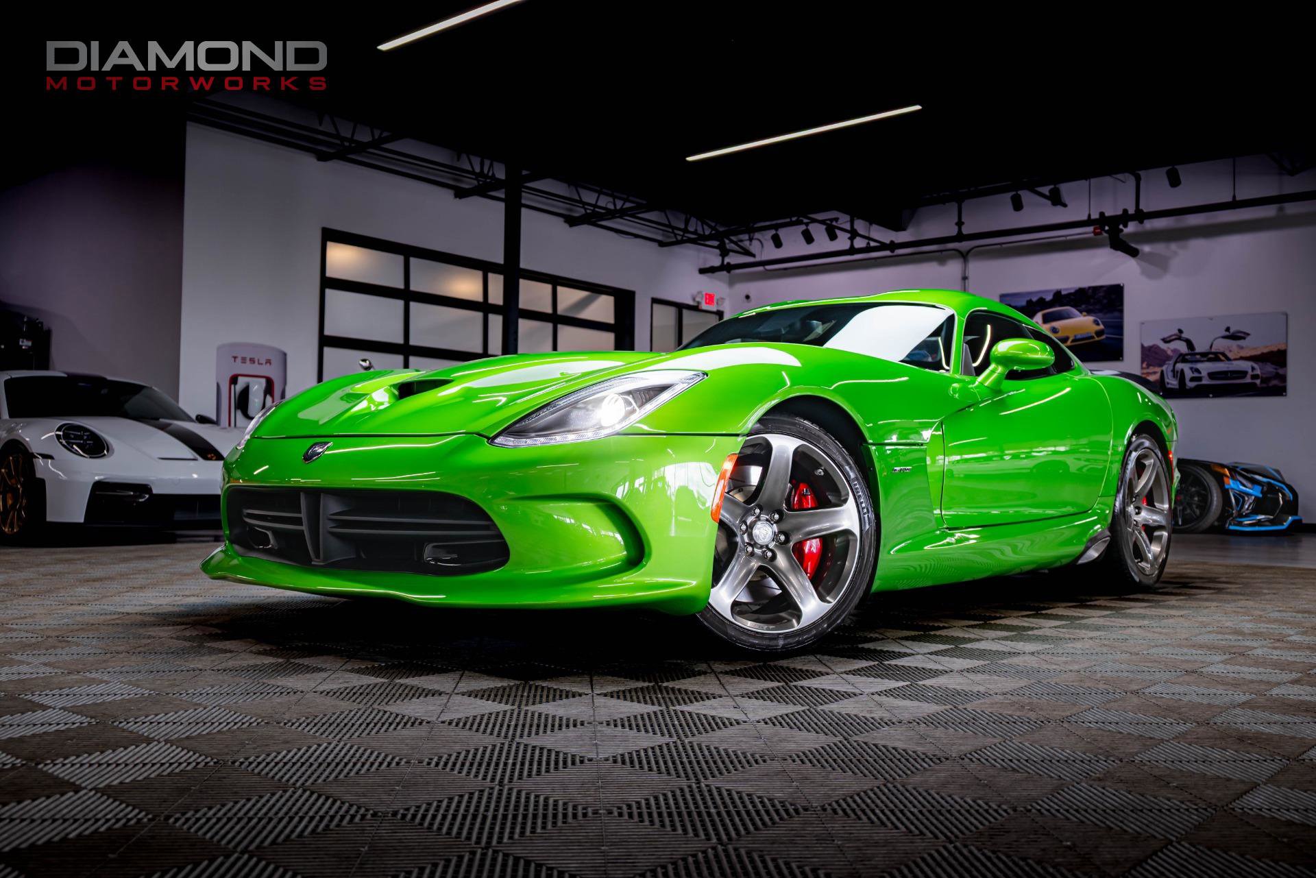 Used 2014 SRT Viper GTS RWD image 1