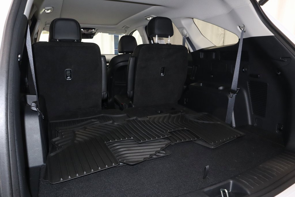 Used 2025 Kia Sorento SX image 17