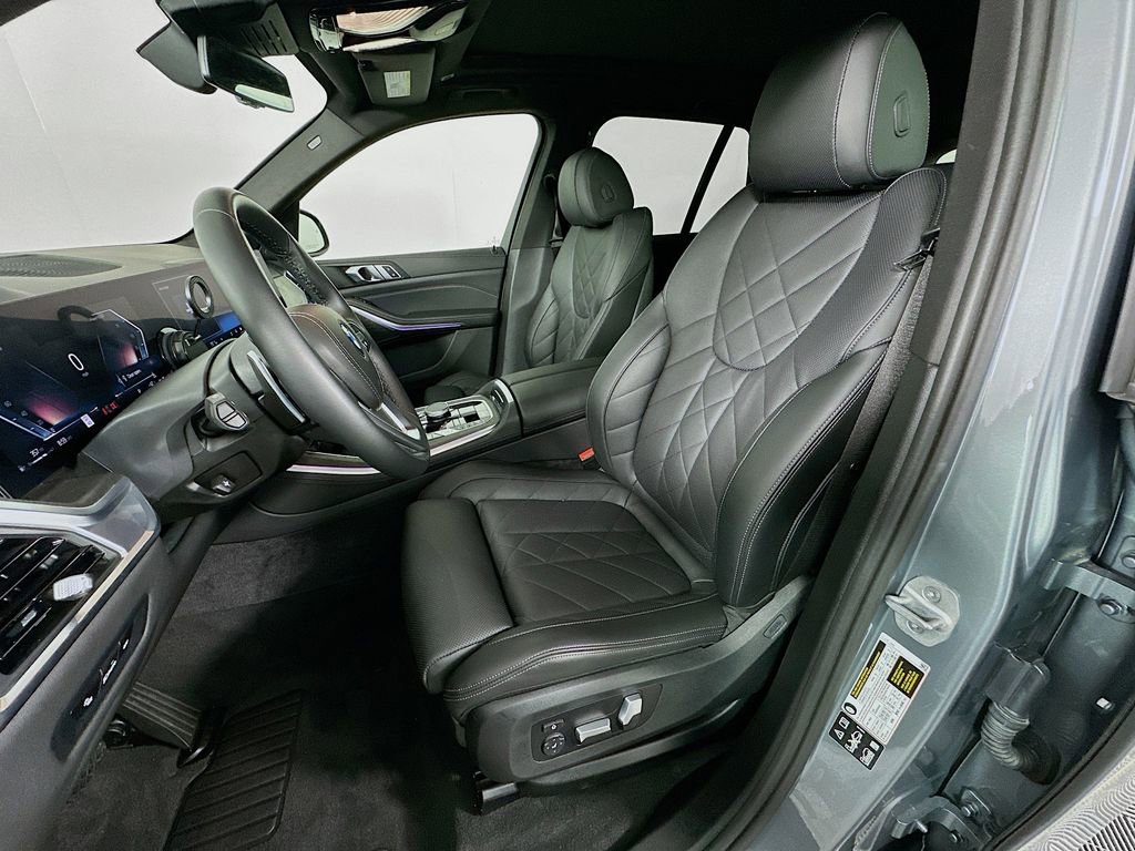 Certified 2024 BMW X5 xDrive40i w/ Parking Assistance Package image 21