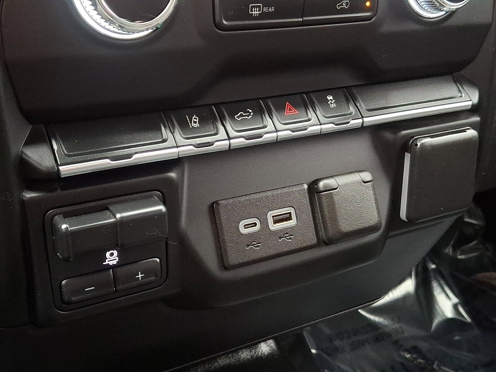 Used 2024 GMC Sierra 2500 Pro w/ Convenience Package image 23