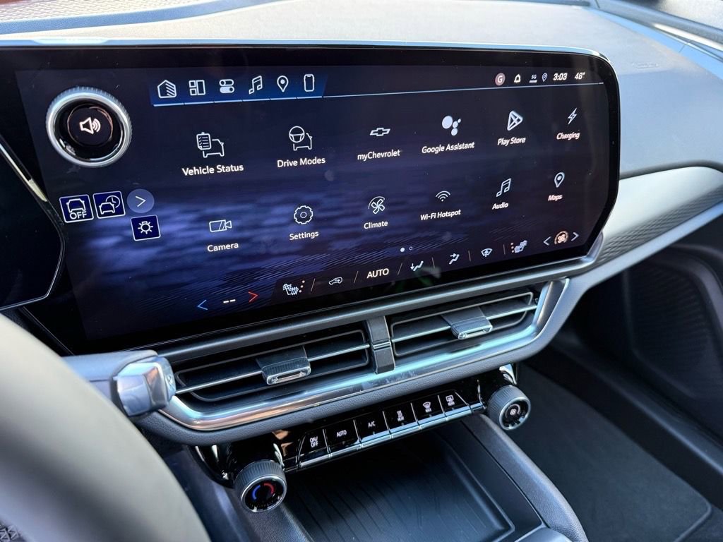 New 2026 Chevrolet Equinox EV LT image 13