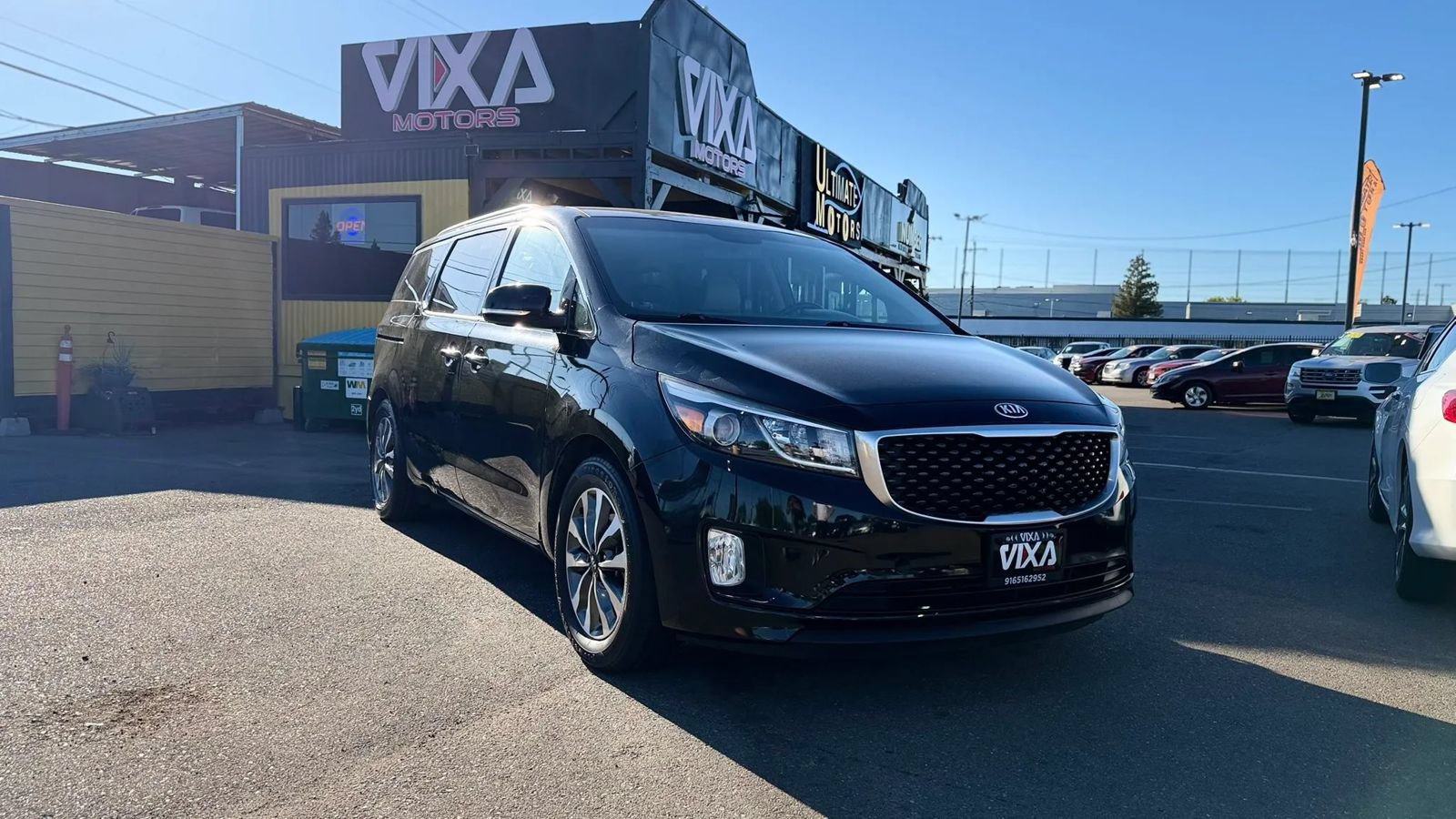 Used 2015 Kia Sedona SX FWD image 1