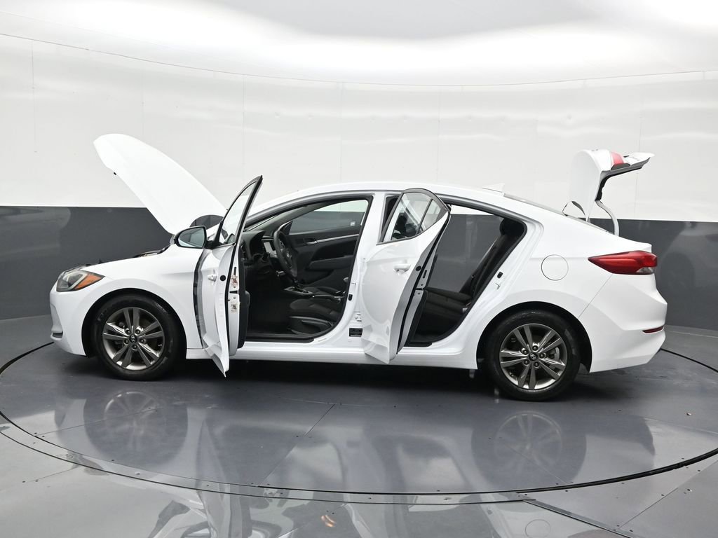 Used 2018 Hyundai Elantra SEL image 38