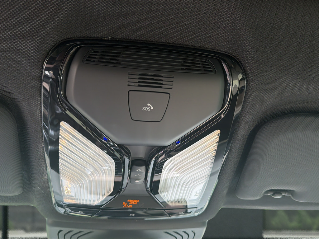 Used 2021 BMW X3 sDrive30i w/ Premium Package RWD image 32