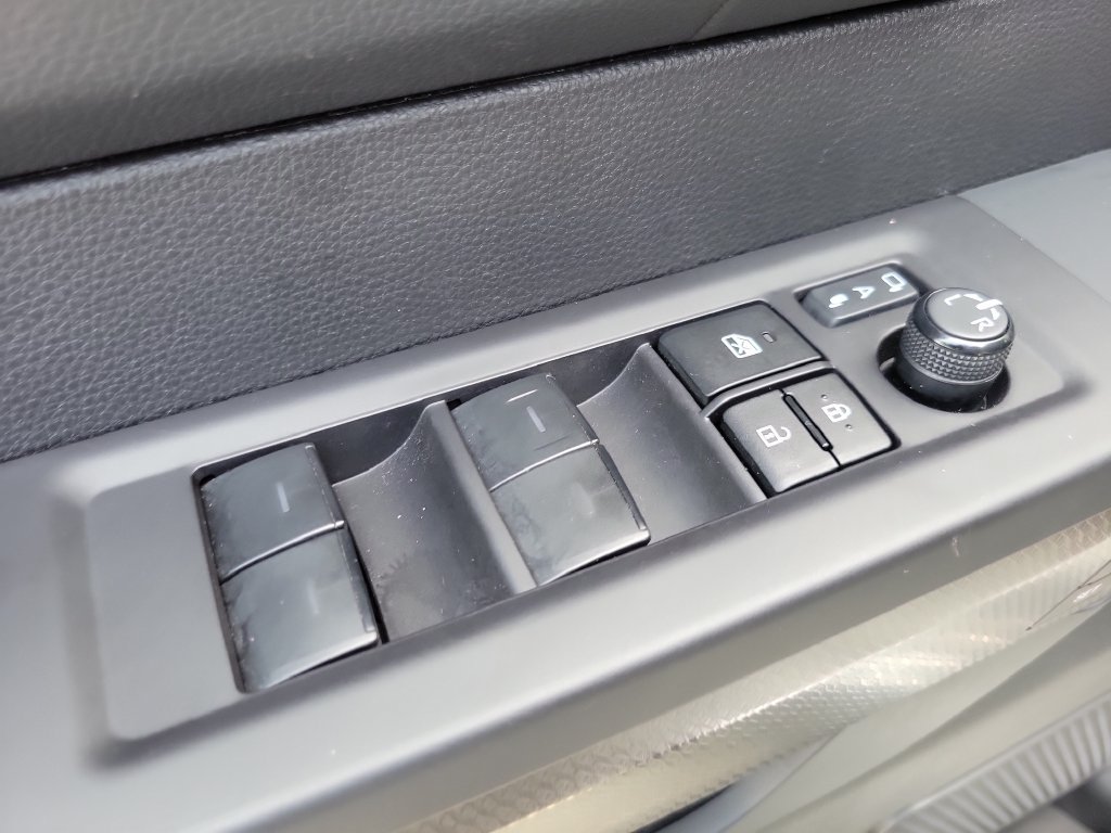 Used 2023 Toyota Sequoia TRD Pro AWD/4WD image 18