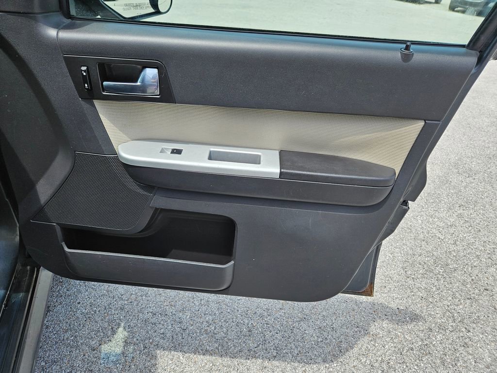 Used 2009 Mercury Mariner Premier AWD/4WD image 29