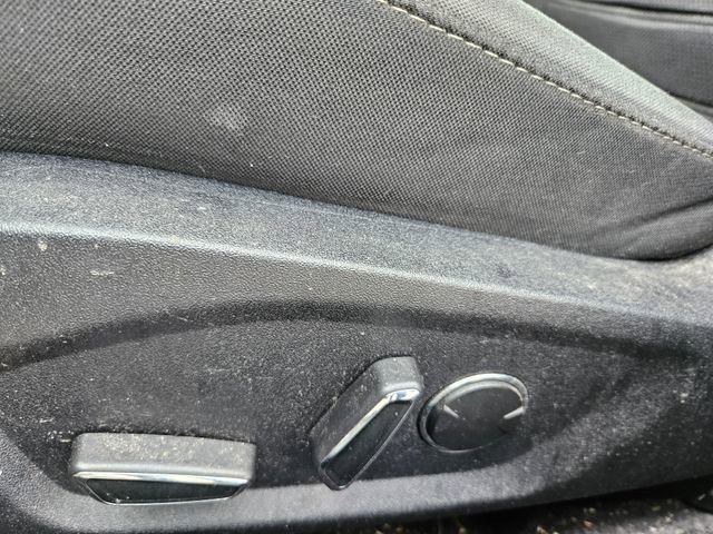 Used 2020 Ford Fusion SE image 10