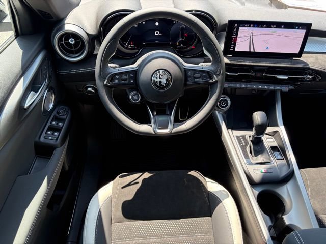 New 2026 Alfa Romeo Tonale w/ Active Assist Package AWD/4WD image 46