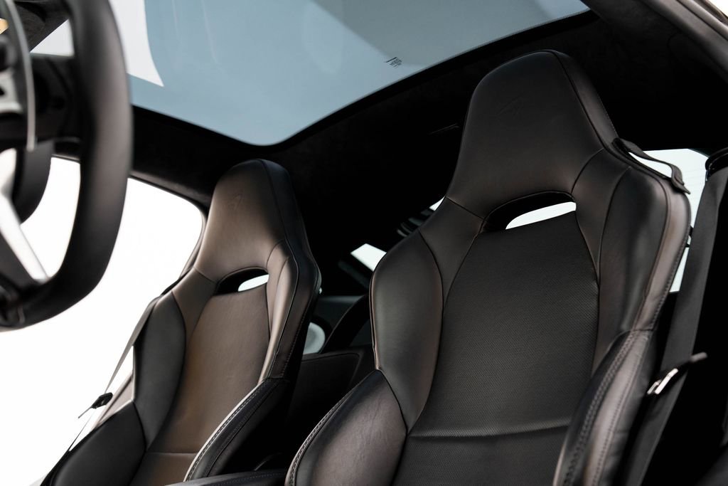 Used 2023 McLaren GT image 20