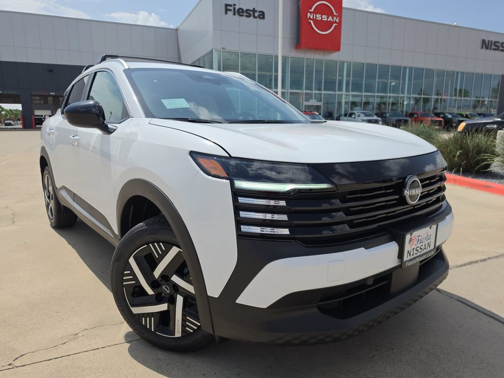 New 2026 Nissan Kicks SV w/ Cold Weather Package