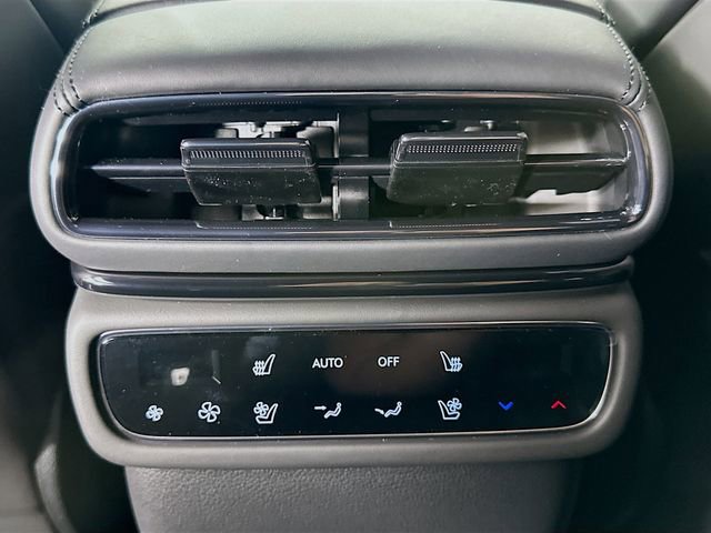 New 2026 Genesis GV80 3.5T Prestige image 18