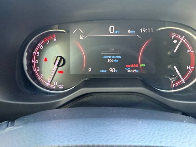 Used 2024 Toyota RAV4 XLE Premium FWD image 25