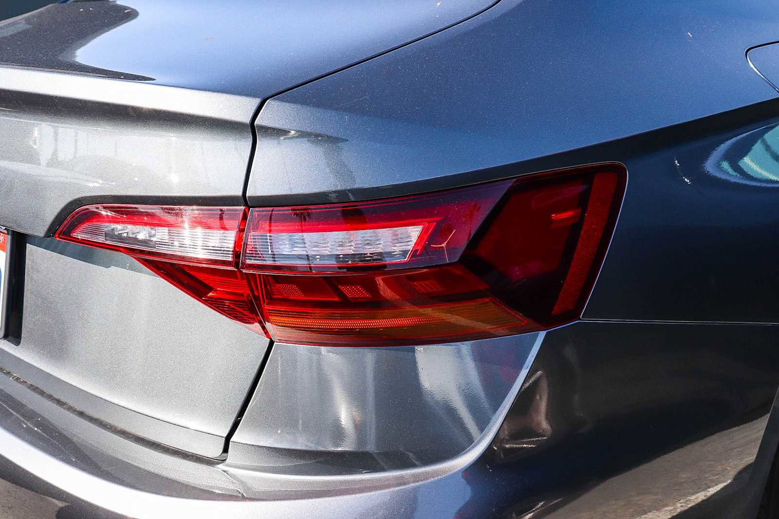 Used 2019 Volkswagen Jetta image 7