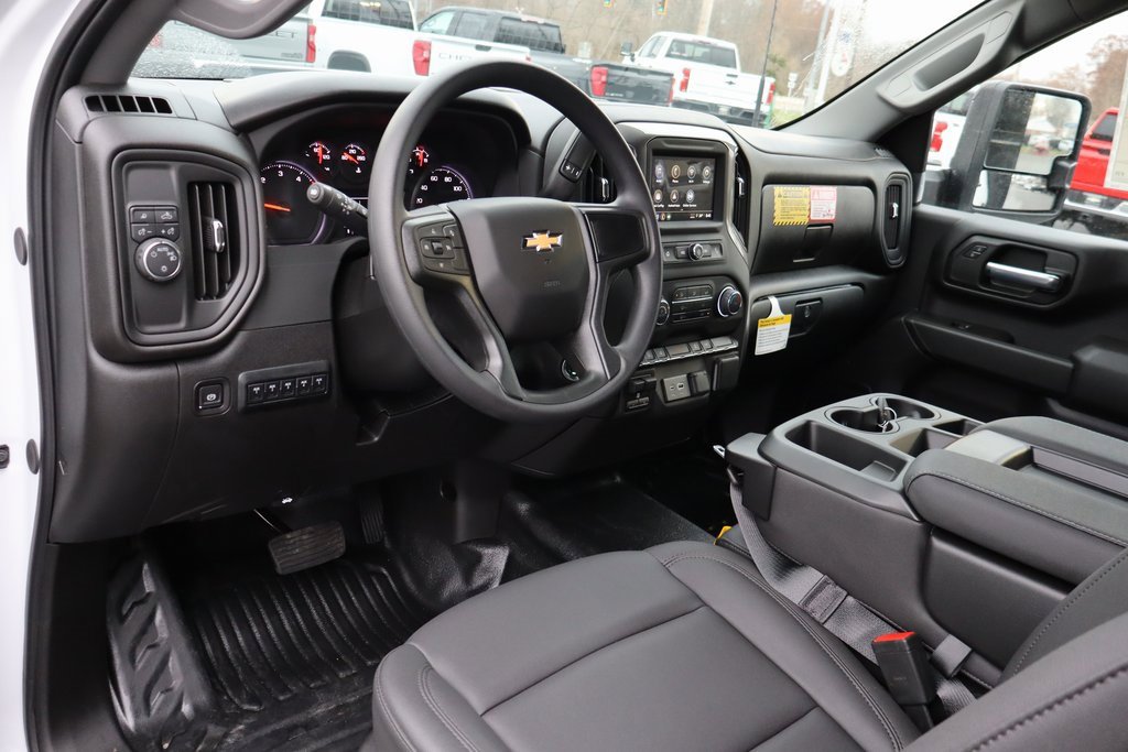 New 2025 Chevrolet Silverado 3500 W/T w/ WT Convenience Package image 4