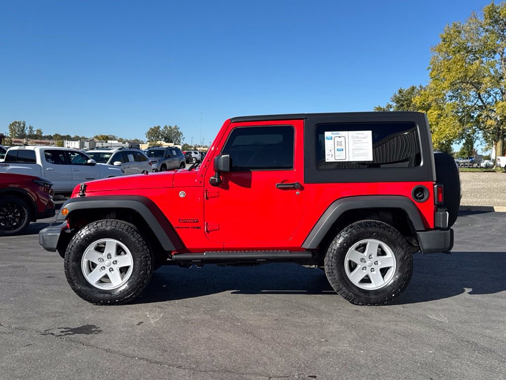 Used 2018 Jeep Wrangler Sport AWD/4WD image 4