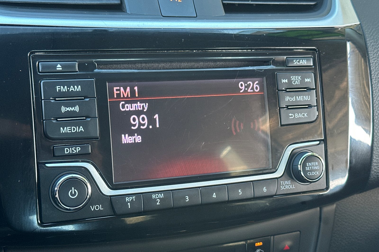 Used 2018 Nissan Sentra SV image 17