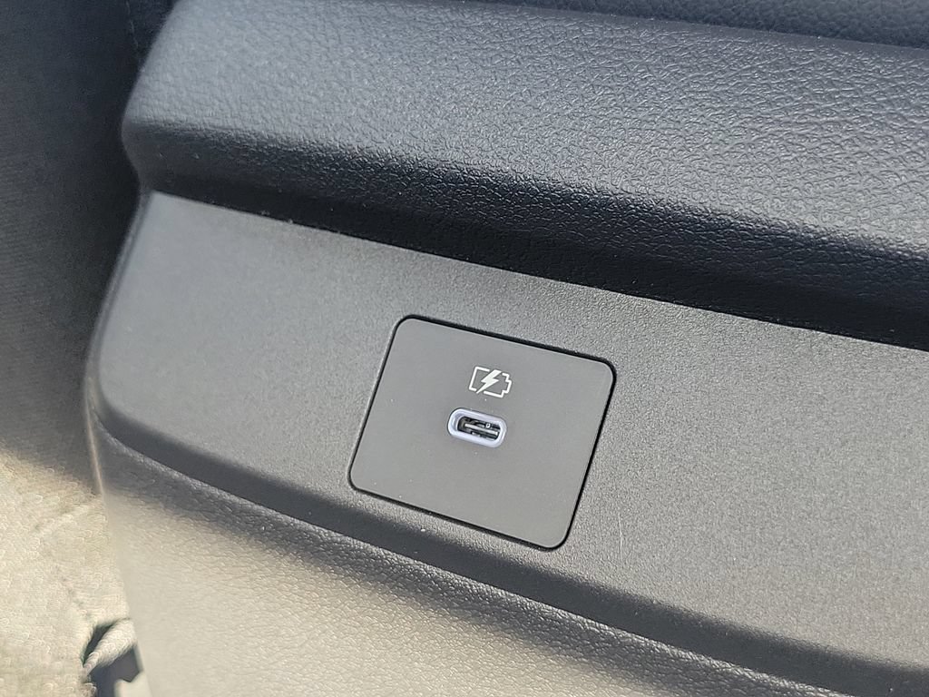 New 2026 Nissan Sentra SV w/ Floor Mat Package FWD image 21