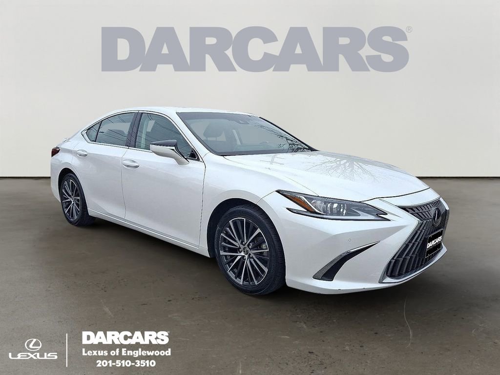 Certified 2022 Lexus ES 350 w/ Premium Package
