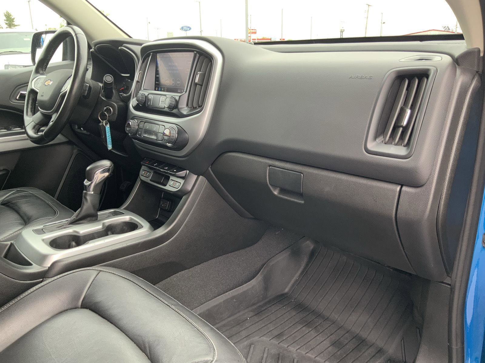 Used 2022 Chevrolet Colorado LT w/ Luxury Package image 57