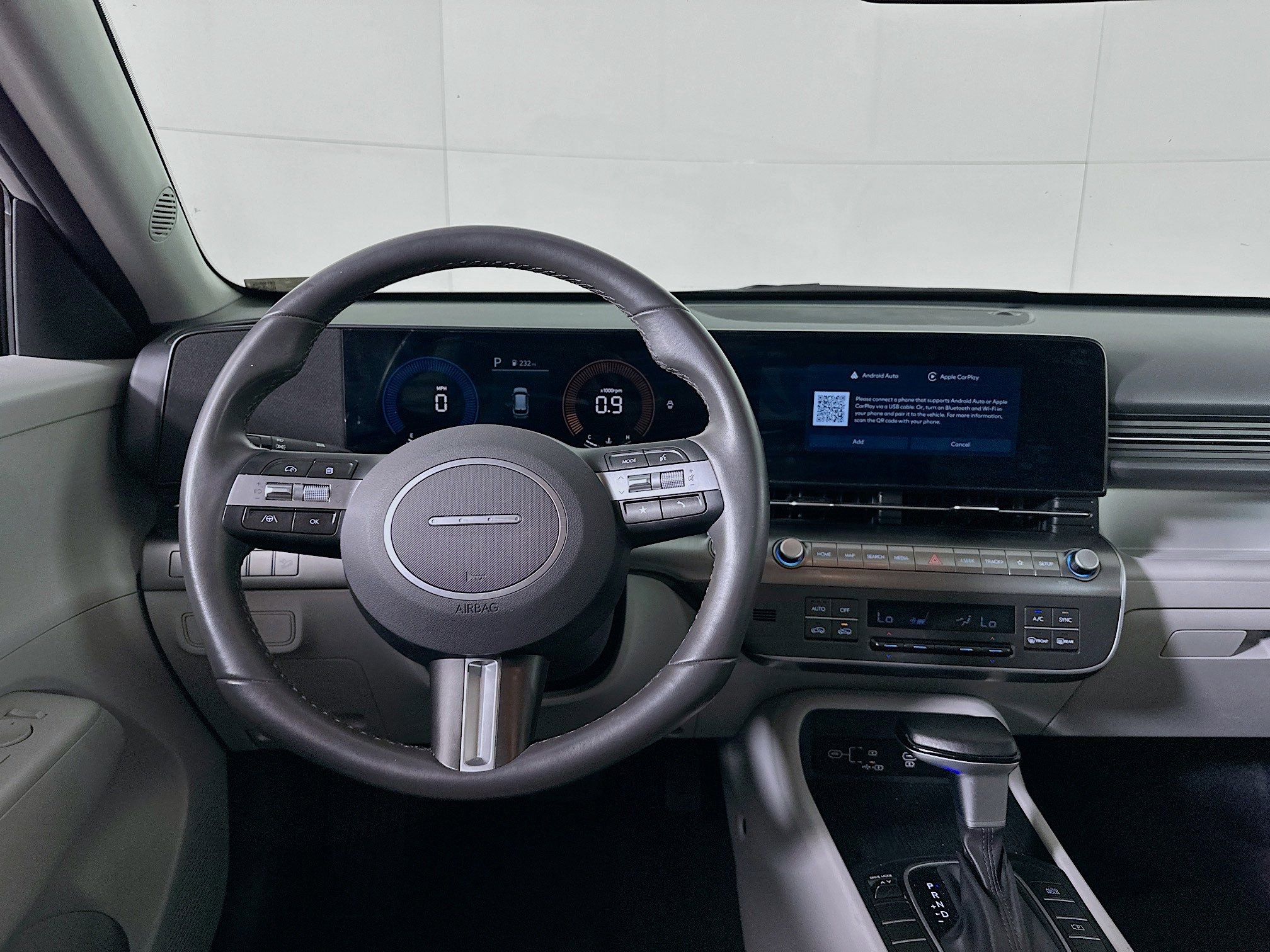 Used 2025 Hyundai Kona SEL image 17