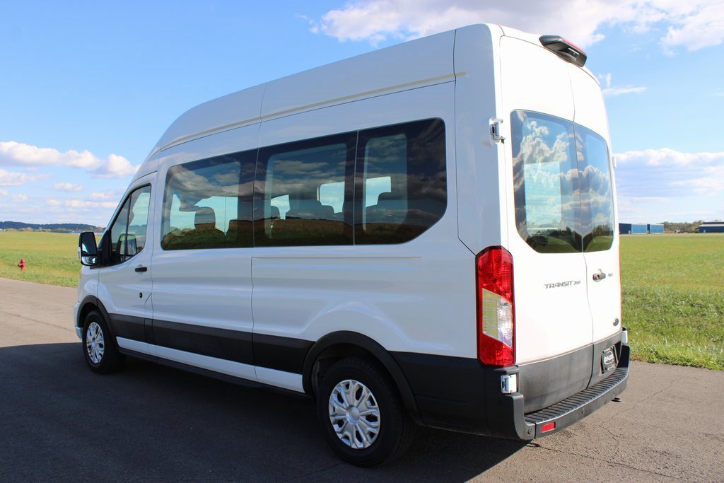 Used 2022 Ford Transit 350 XLT image 5