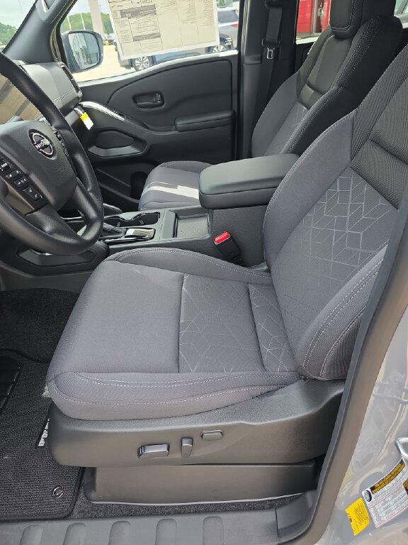 New 2026 Nissan Frontier SV RWD image 5
