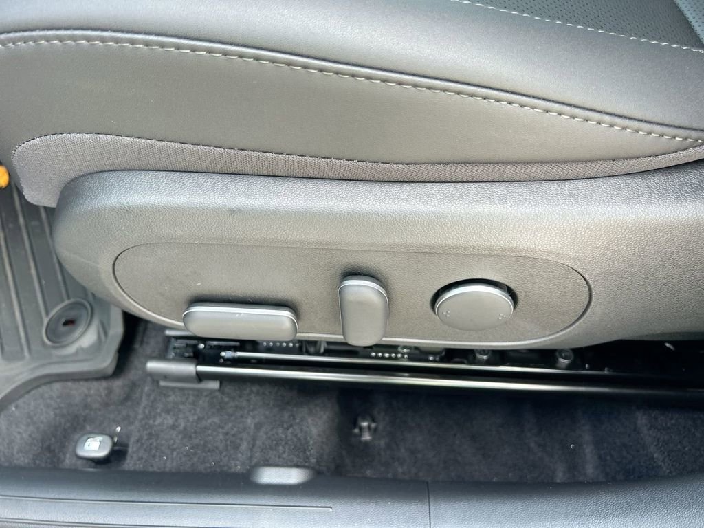 New 2026 Hyundai Kona Limited image 25