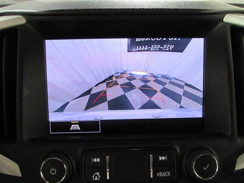 Used 2023 GMC Terrain SLT AWD/4WD image 37