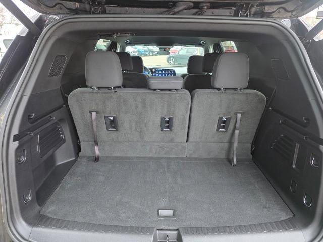 Used 2024 Chevrolet Traverse LT w/ Trailering Package image 15