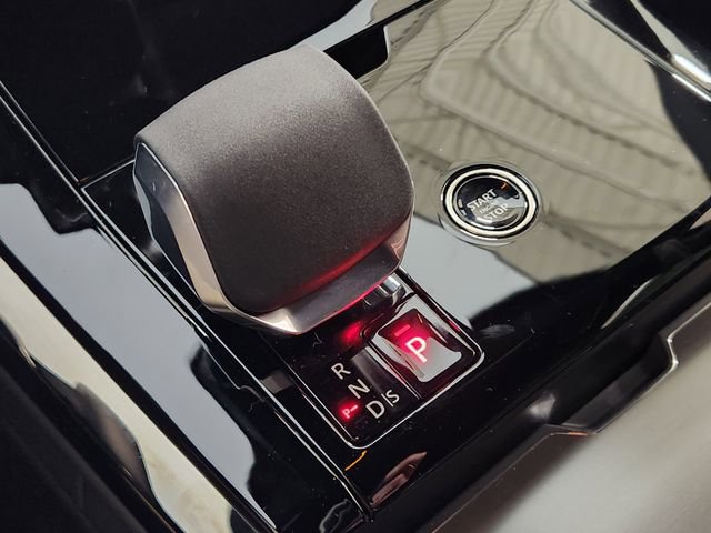New 2026 Land Rover Range Rover Sport SE AWD/4WD image 19
