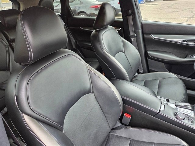 Used 2024 INFINITI QX50 Luxe image 7