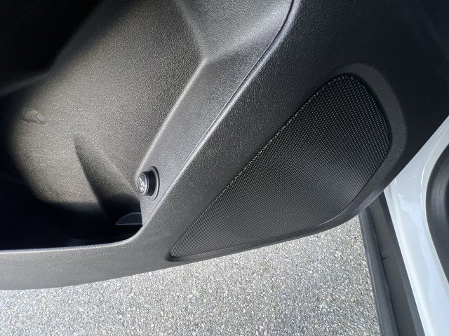 Used 2023 Chevrolet Equinox LT image 23