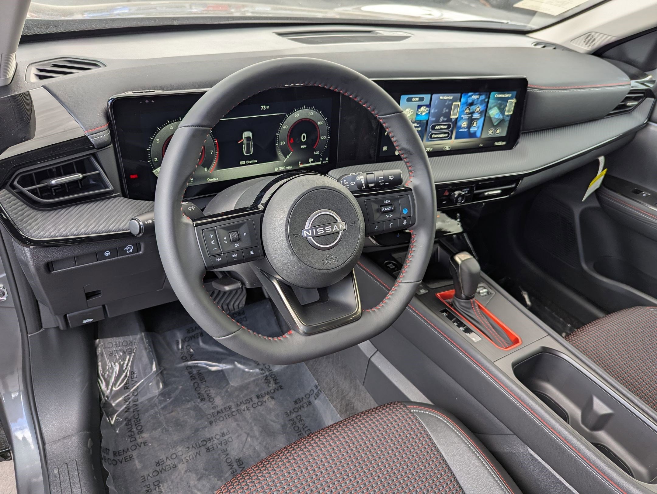 New 2026 Nissan Kicks SR image 2
