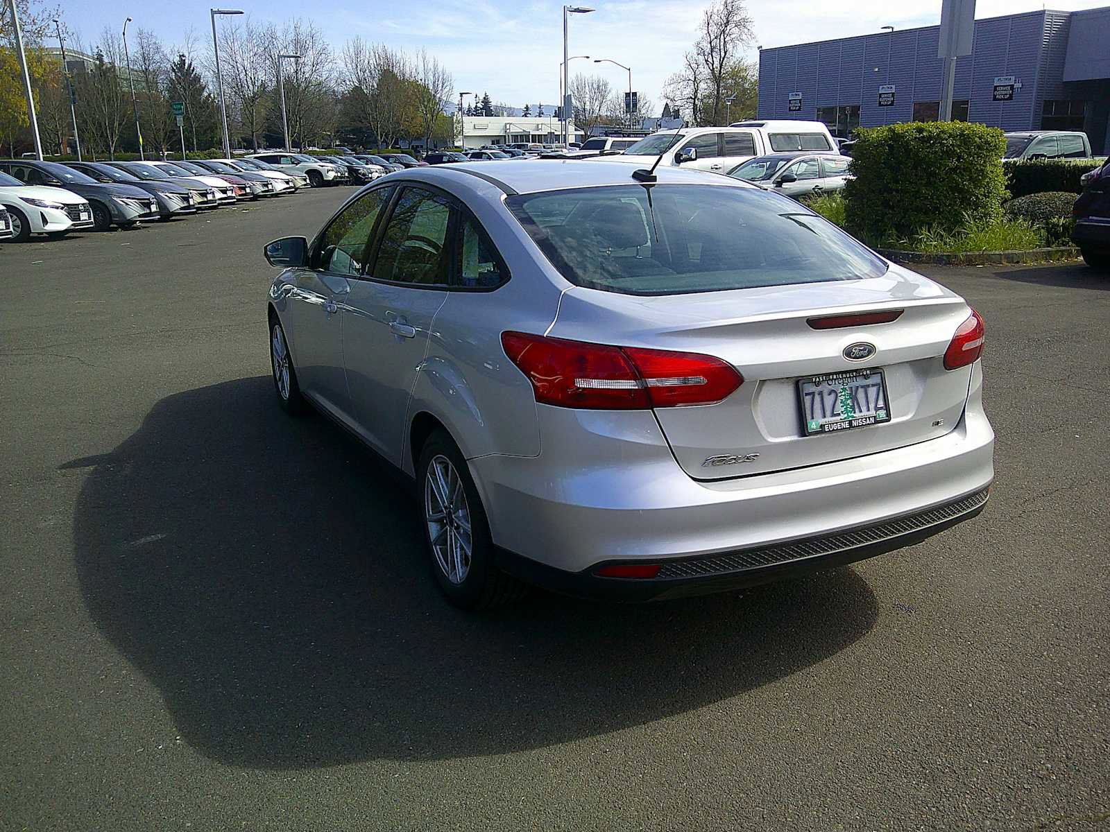 Used 2017 Ford Focus SE w/ Cold Weather Package image 3