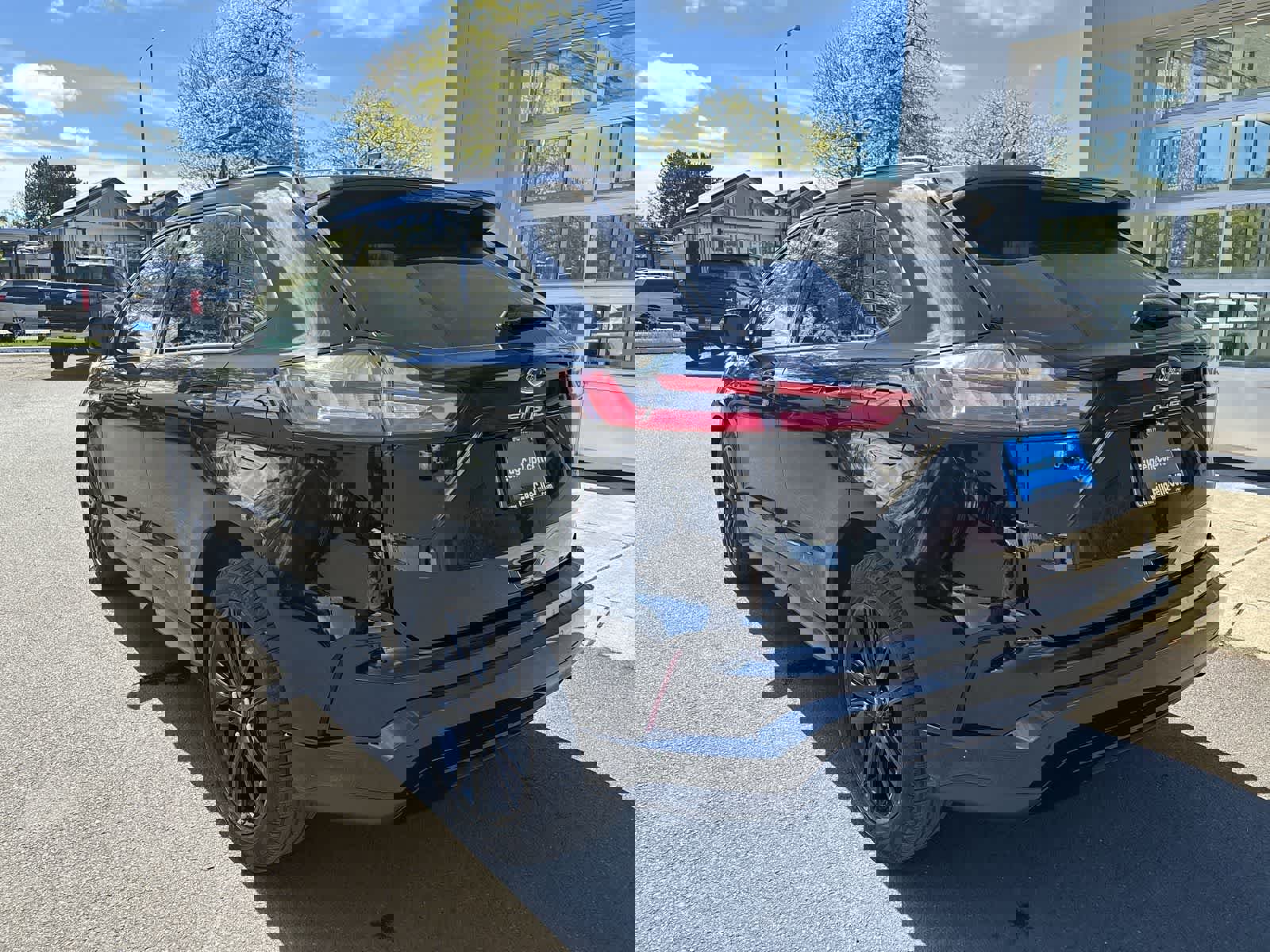 Used 2022 Ford Edge ST-Line AWD/4WD image 3